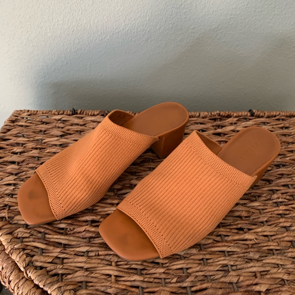 Everlane ReKnit mules size 8.5. Worn, but barely!
